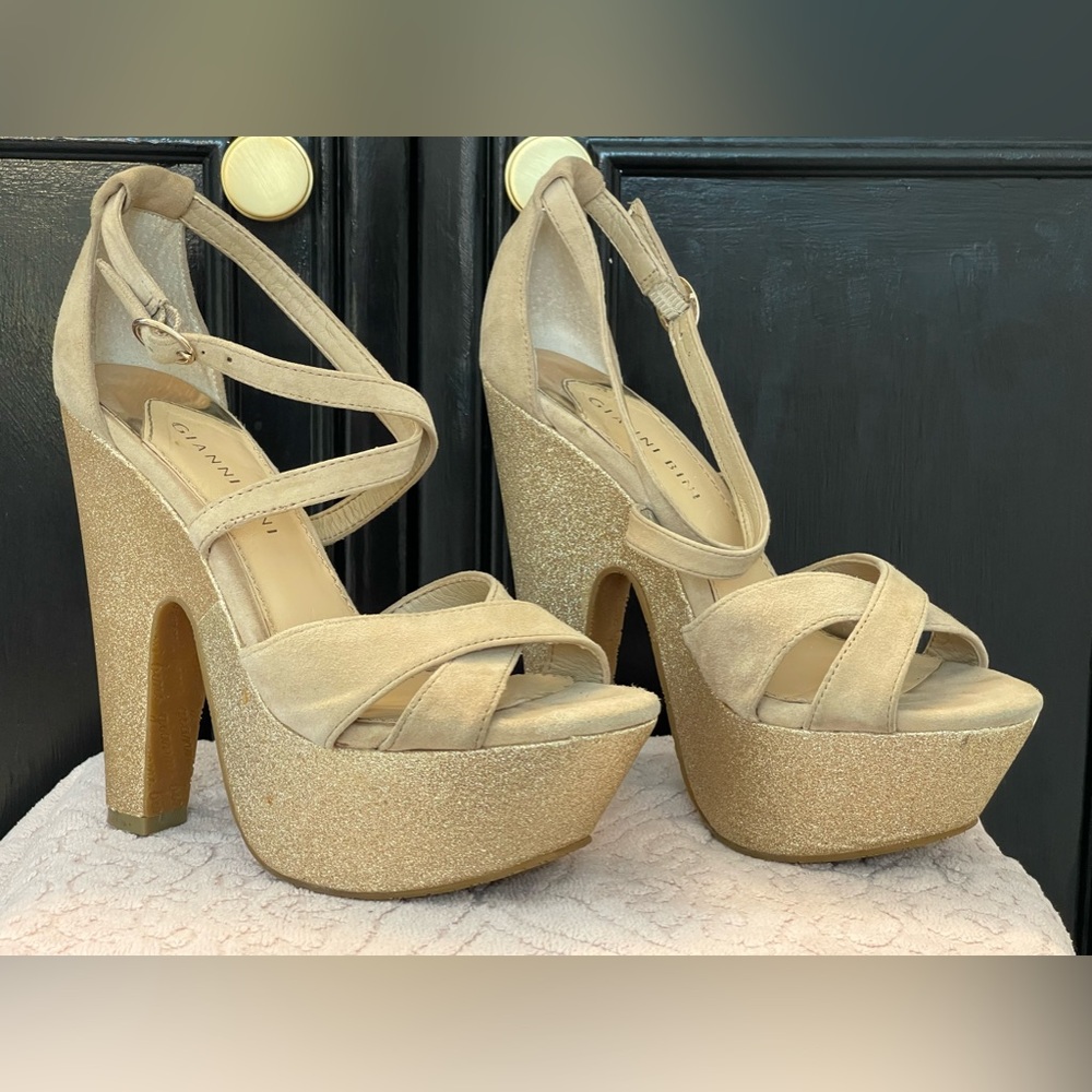Women’s Gianni Bini Nude and Shimmer Heels